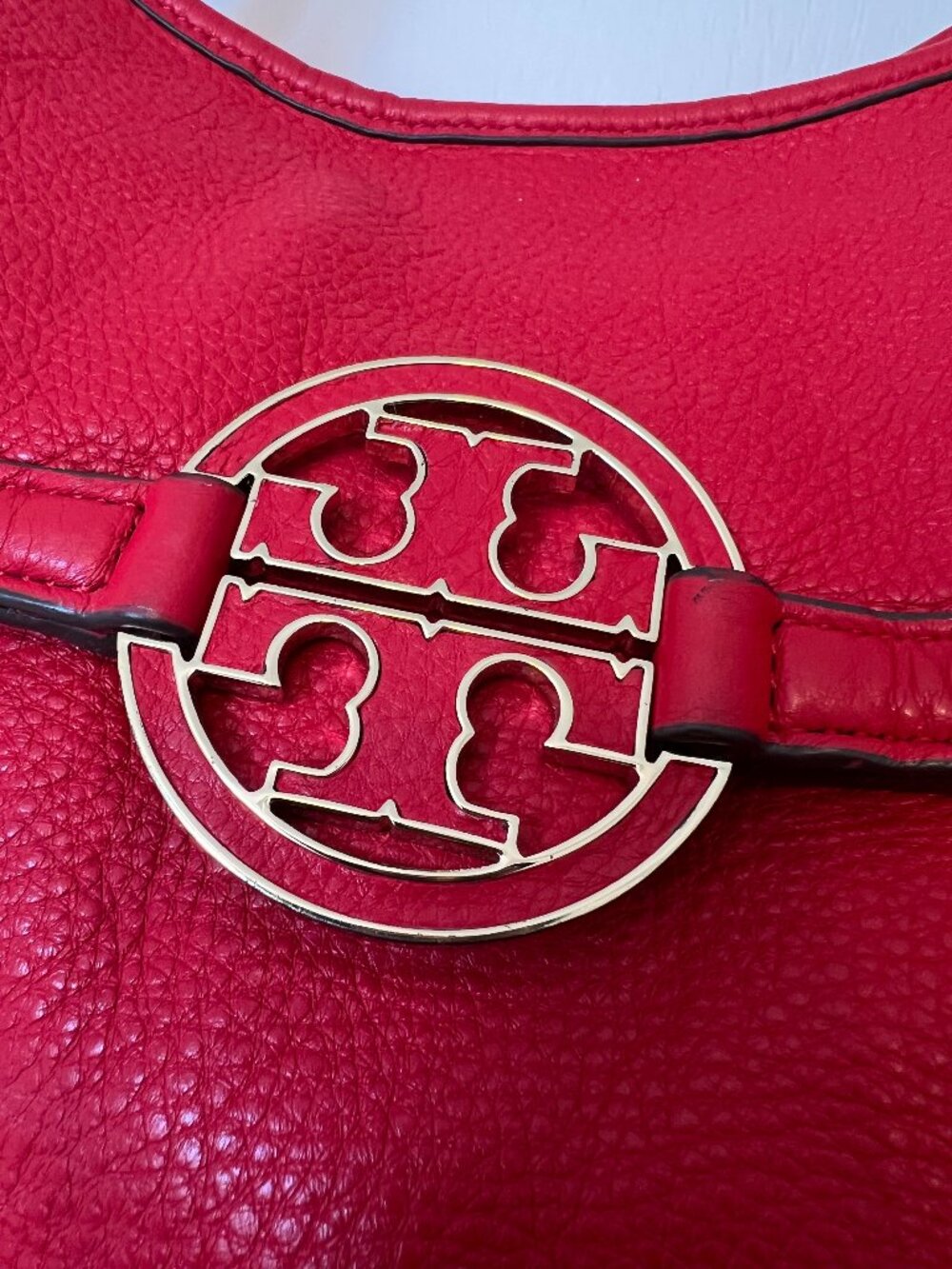 Tory Burch Amanda Easy Tote Lobster Red Pebbled Leather NWT Logo Hobo Bag